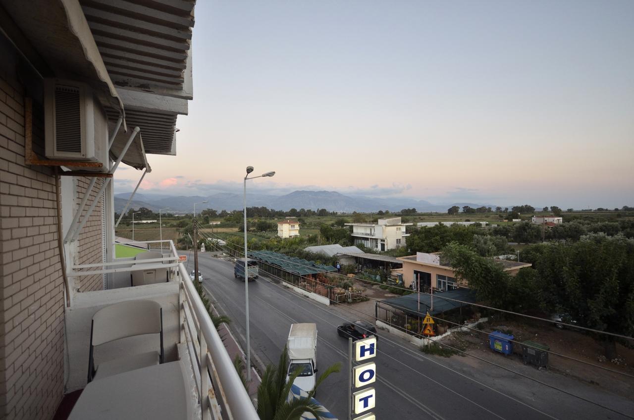 Messini Hotel Exterior photo